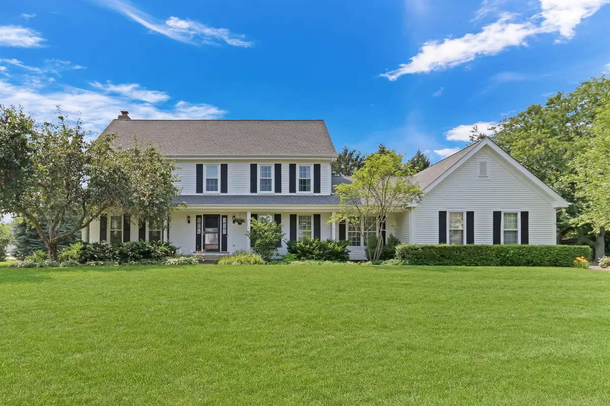 17533 W Mill Creek Crossing Drive, Gurnee, IL 60031 - Image #1