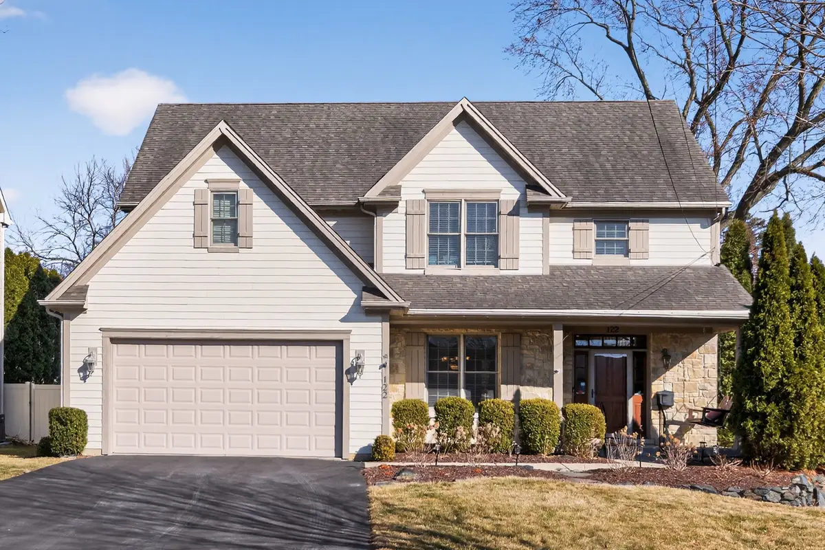 122 N 11th Avenue, Saint Charles, IL 60174 - #1