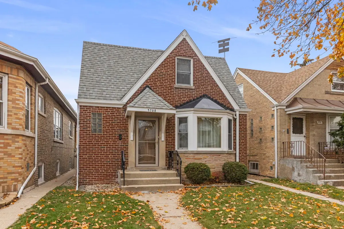 5708 N Austin Avenue, Chicago, IL 60646 - Image #1
