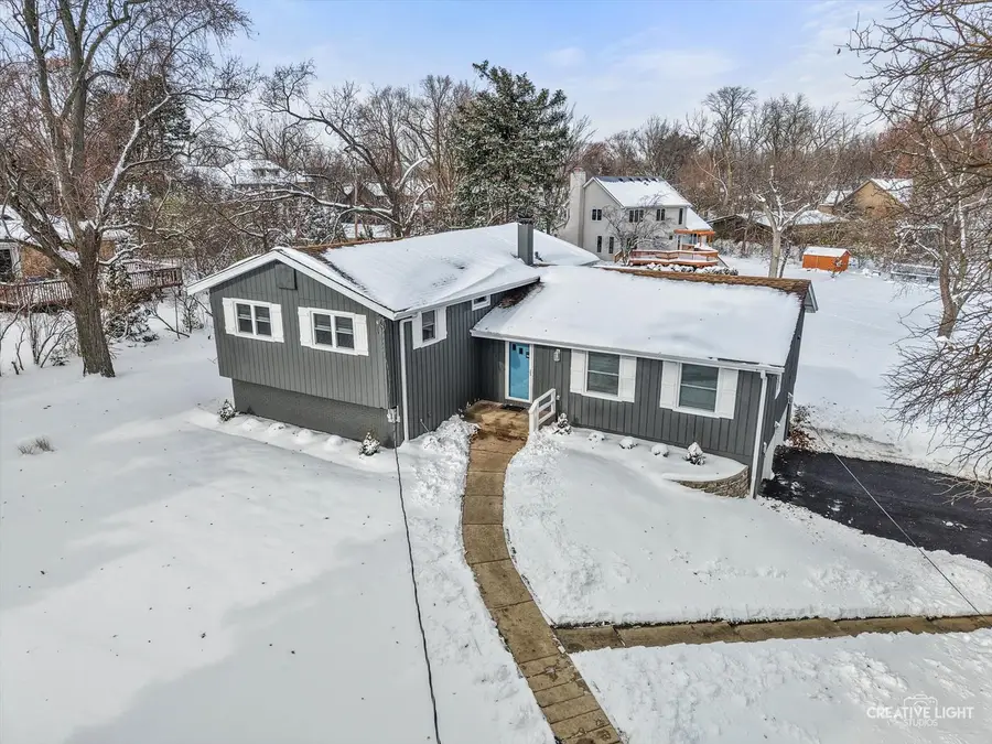 704 Plainfield Road, Downers Grove, IL 60516 - Image #2