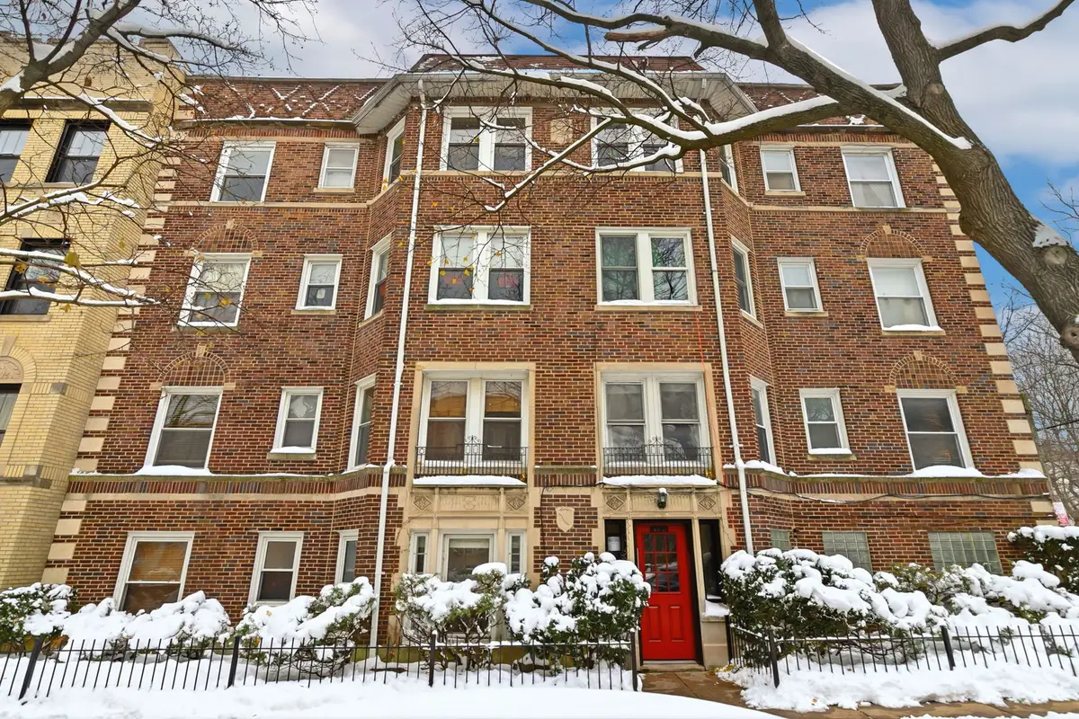 1533 W Thorndale Avenue #3W, Chicago, IL 60660 - Image #1