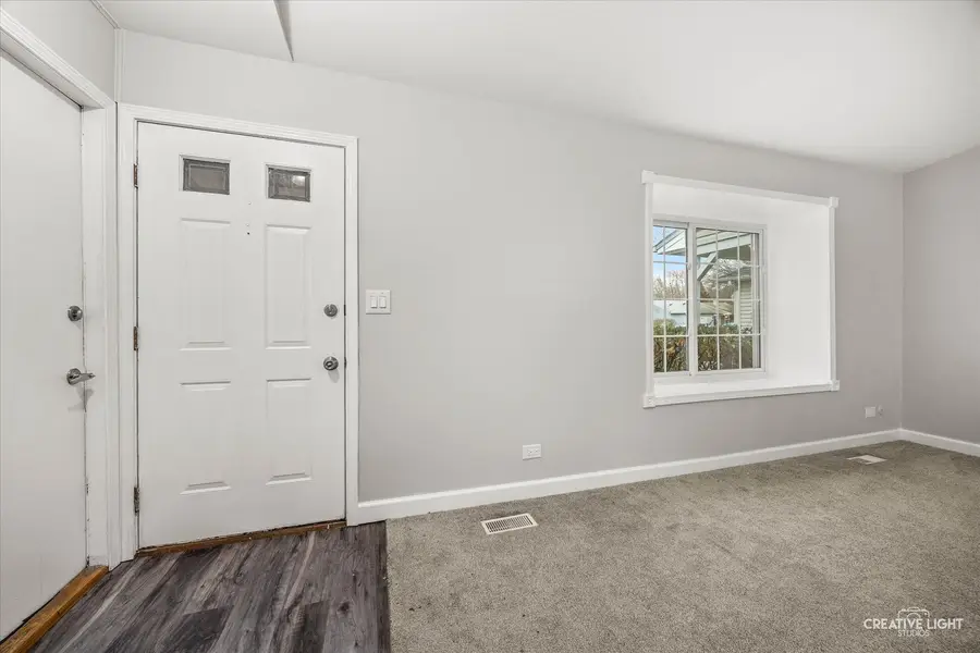 386 Campus Drive, Elgin, IL 60120 - Image #3