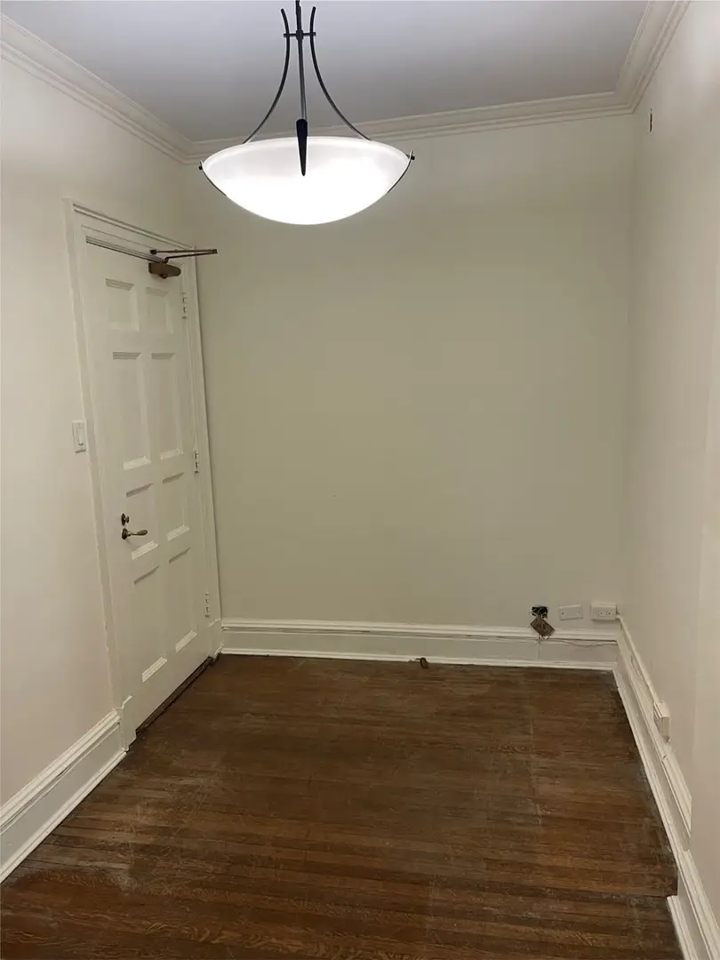 Address Withheld By Seller, Chicago, IL 60610 - #2