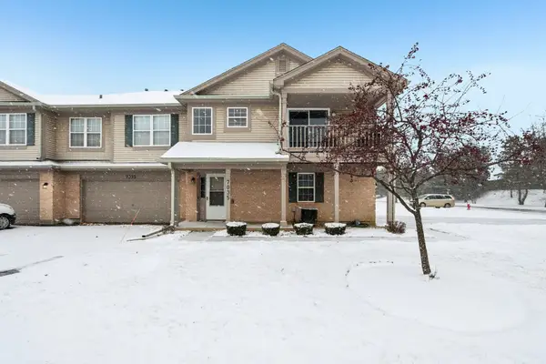 7035 Buchanan Drive #17-5, Gurnee, IL 60031