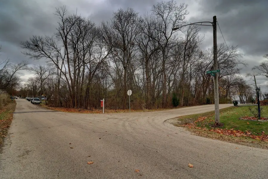 22771 Lake Park Avenue, Round Lake Beach, IL 60073 - Image #2