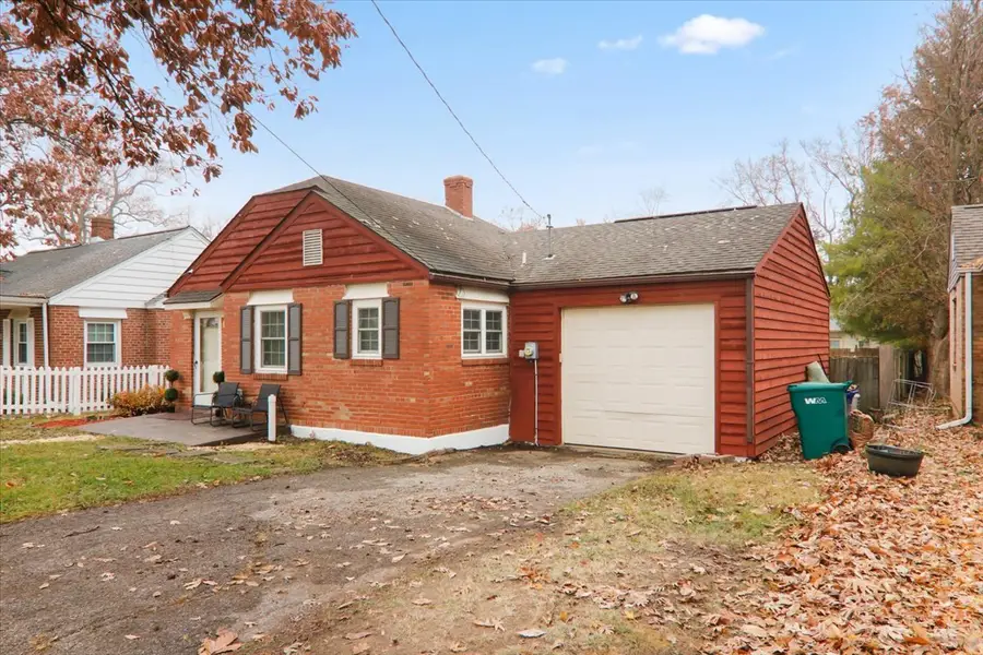 1812 Shady Crest Street, Decatur, IL 62521 - Image #2