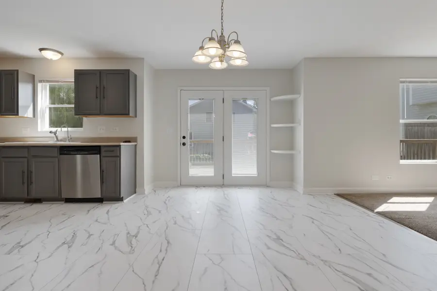 399 Fulton Street, South Elgin, IL 60177 - Image #2