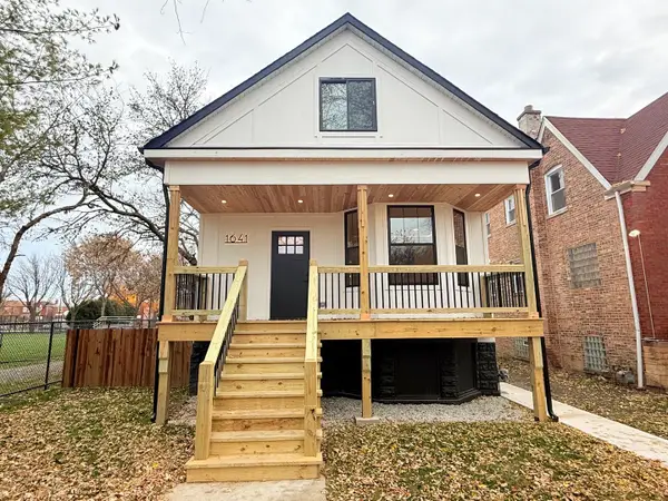 1641 S 57th Avenue, Cicero, IL 60804