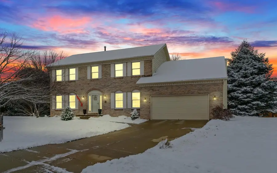 3 Earls Court, Bloomington, IL 61704 - Image #2