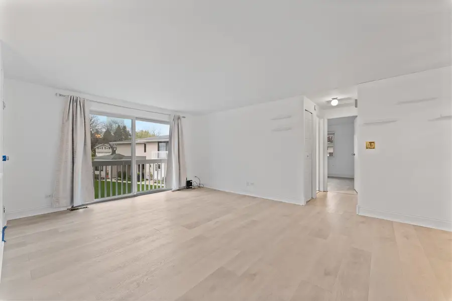 195 Duxbury Court, Bloomingdale, IL 60108 - Image #3