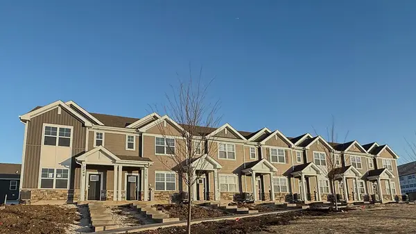 2249 Riesling Road, Oswego, IL 60543