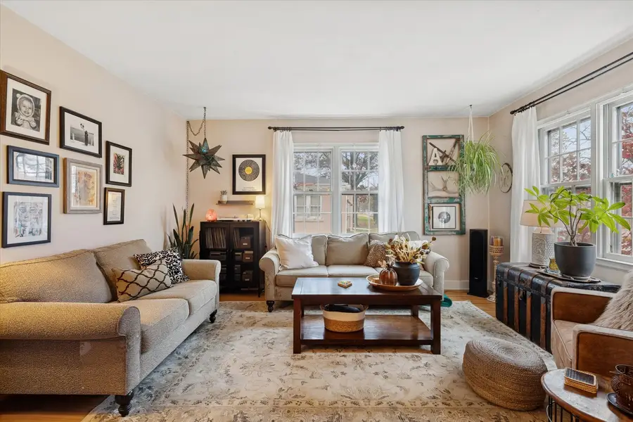 570 Morgan Street, Elgin, IL 60123 - Image #3