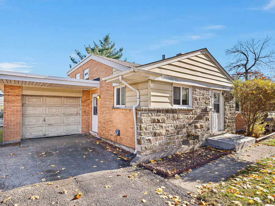 199 S Linden Avenue, Elmhurst, IL 60126 - Image #2