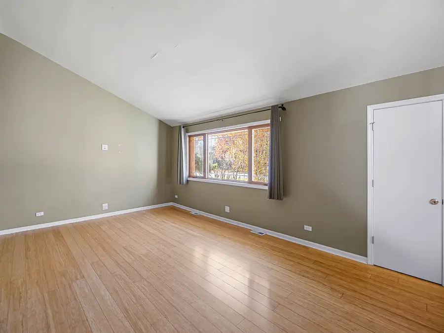 199 S Linden Avenue, Elmhurst, IL 60126 - Image #3