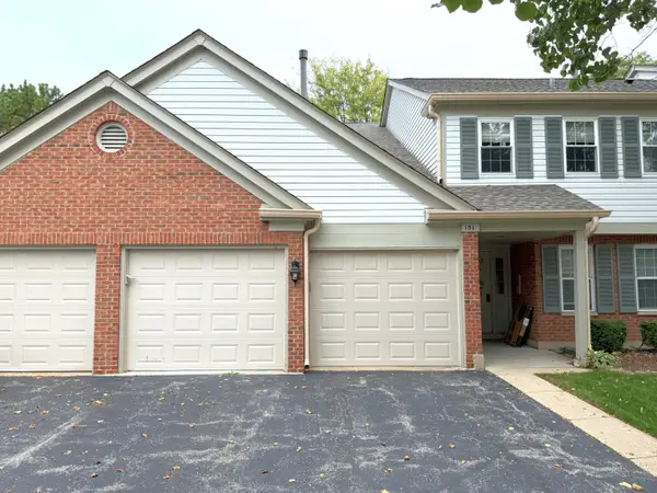 151 Brookston Drive #A2, Schaumburg, IL 60193