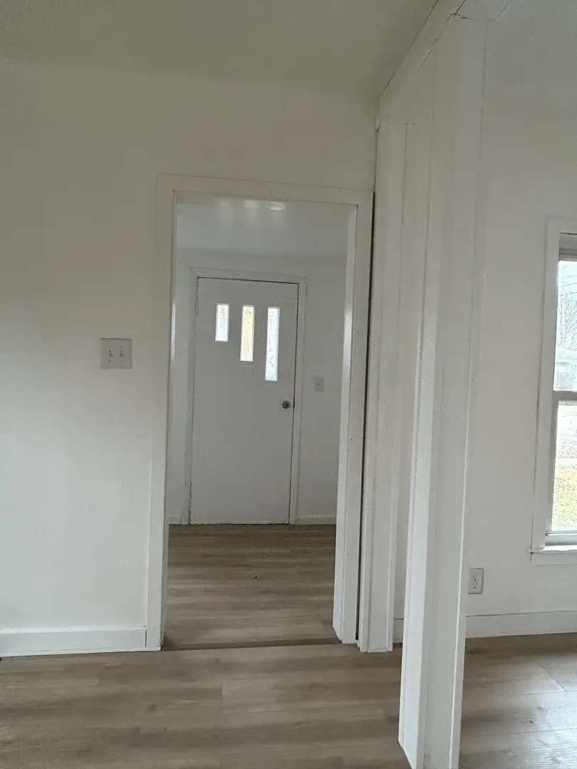 Address Withheld By Seller, Mendota, IL 61342 - Image #2