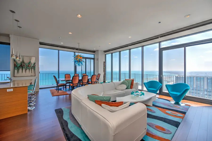 Address Withheld By Seller, Chicago, IL 60601 - Image #2