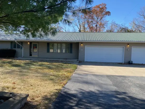 11357 Woody Walker Hill Road, Mcnabb, IL 61335