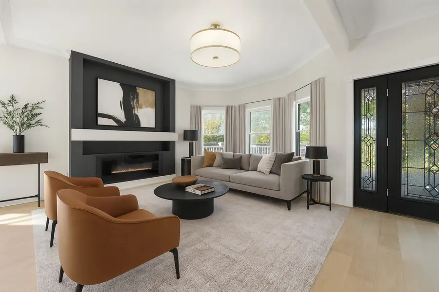 928 Lyman Avenue, Oak Park, IL 60304 - Image #3