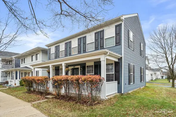 888 Serendipity Drive, Aurora, IL 60504