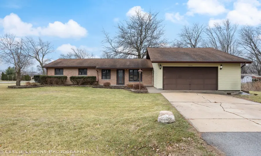 16400 Sherwood Drive, Orland Park, IL 60462 - Image #2