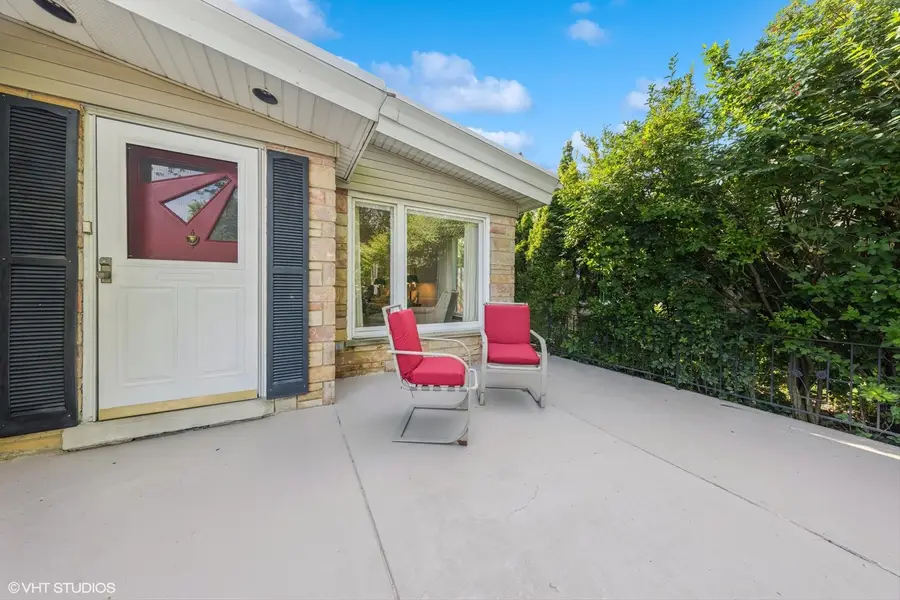 506 S Charleton Street, Willow Springs, IL 60480 - Image #2