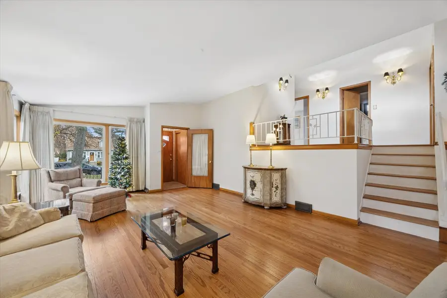 506 S Charleton Street, Willow Springs, IL 60480 - Image #3