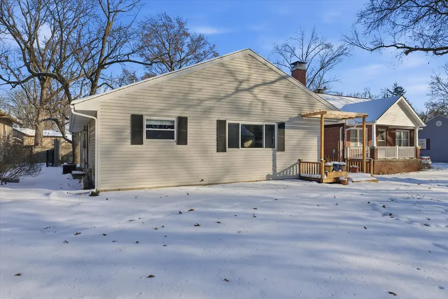 910 S Wabash Avenue, Urbana, IL 61801 - Image #3