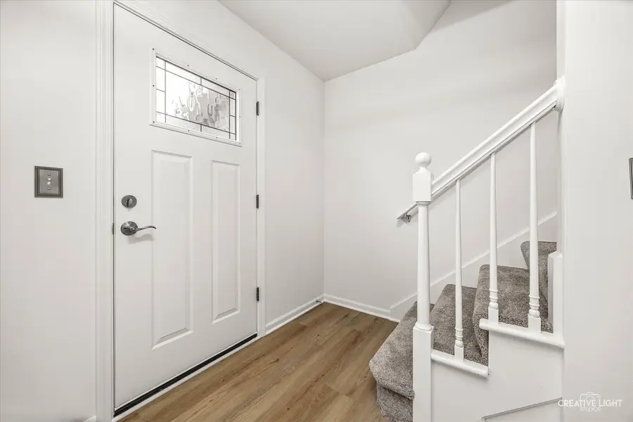 795 N Elmwood Drive, Aurora, IL 60506 - Image #3