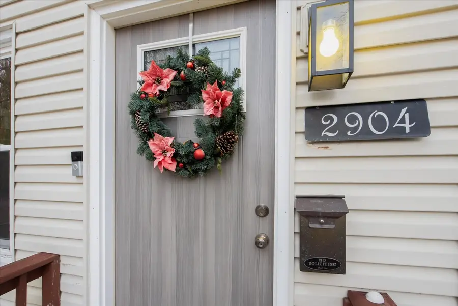 2904 Gilboa Avenue, Zion, IL 60099 - Image #3