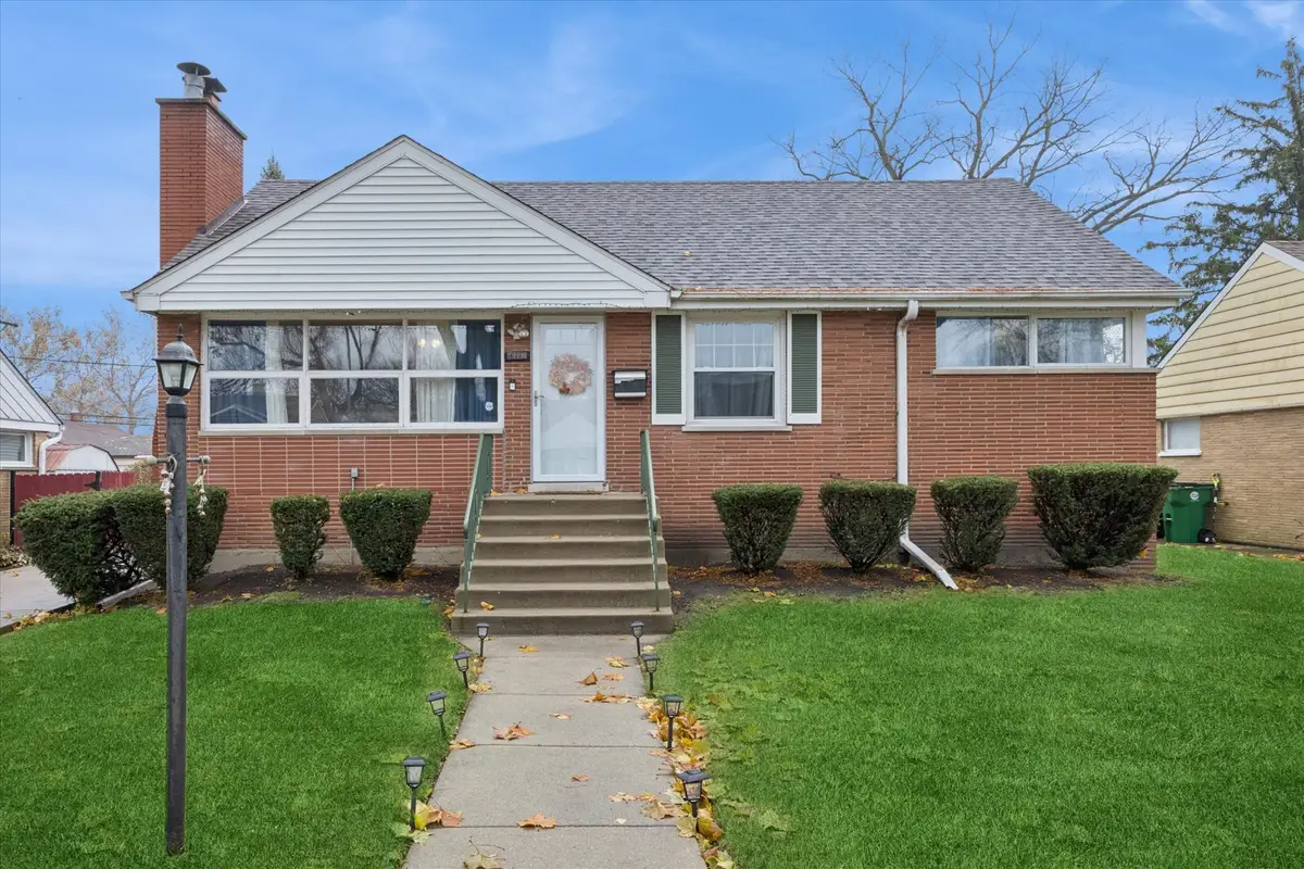 1119 Newcastle Avenue, Westchester, IL 60154 - Image #1