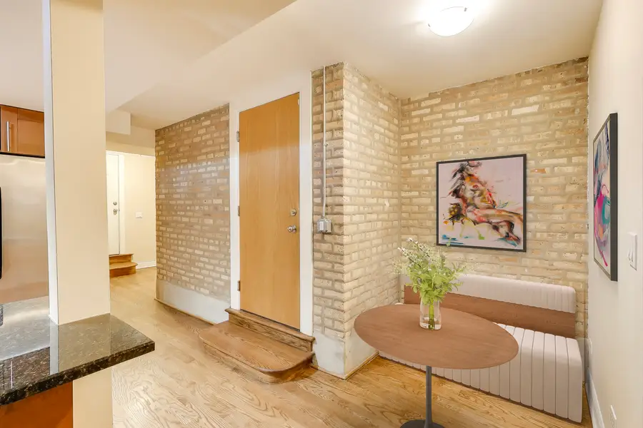 1549 W Sherwin Avenue #106, Chicago, IL 60626 - #2