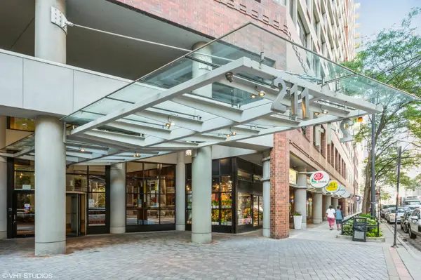 211 E Ohio Street #1022, Chicago, IL 60611