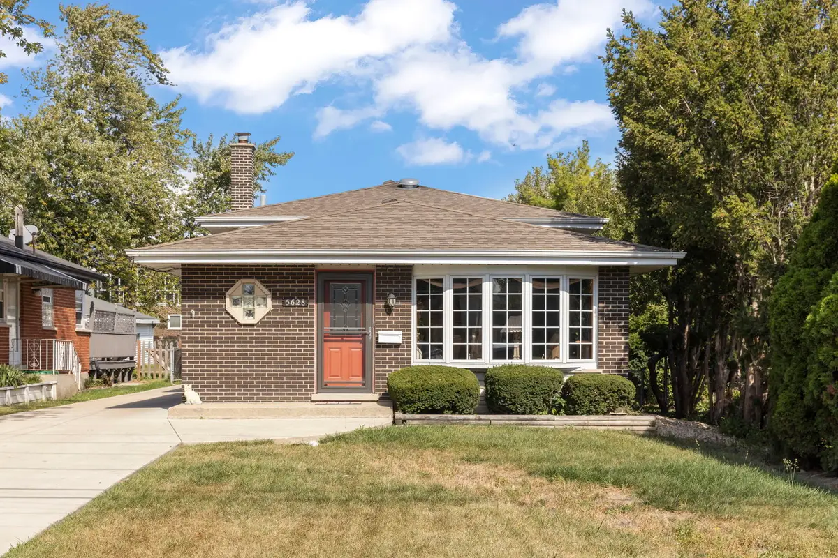 5628 W Hawthorne Avenue, Berkeley, IL 60163 - Image #1