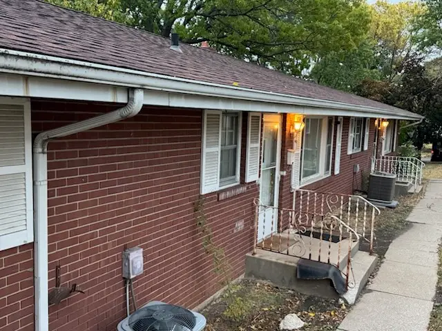 907 21st Street, Rockford, IL 61108 - Image #3