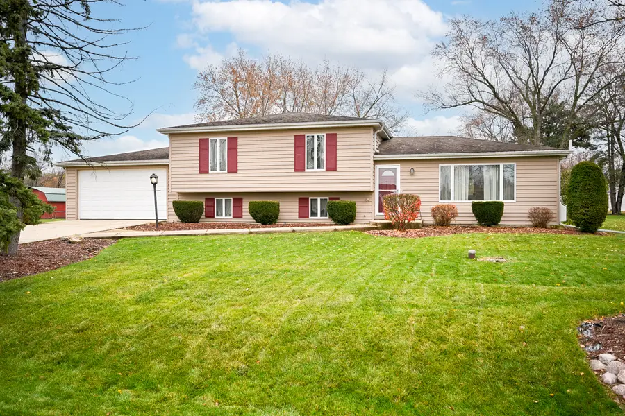 1N307 Richard Avenue, Wheaton, IL 60188 - Image #2