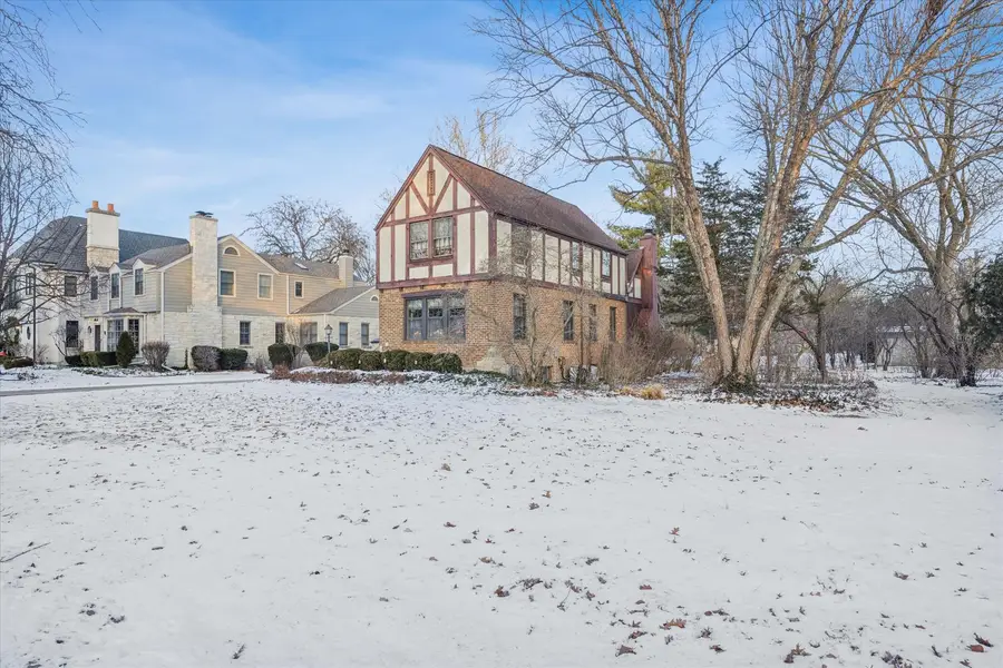 4925 Grand Avenue, Western Springs, IL 60558 - #3