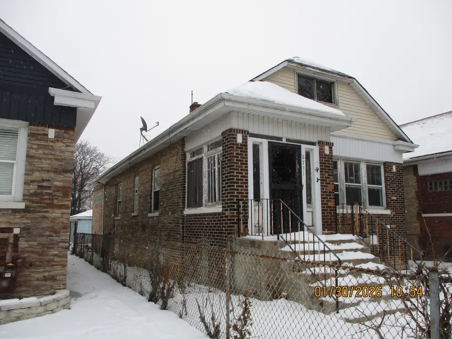 8731 S Throop Street, Chicago, IL 60620 - #2