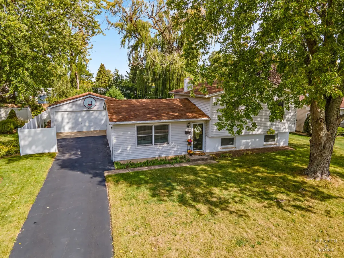 36712 N Traer Terrace, Gurnee, IL 60031 - Image #1