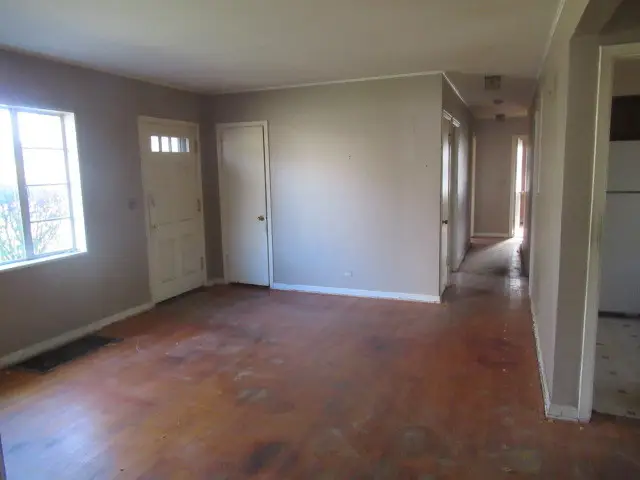 1052 Greenwood Avenue, Deerfield, IL 60015 - Image #2