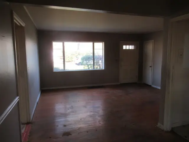 1052 Greenwood Avenue, Deerfield, IL 60015 - Image #3