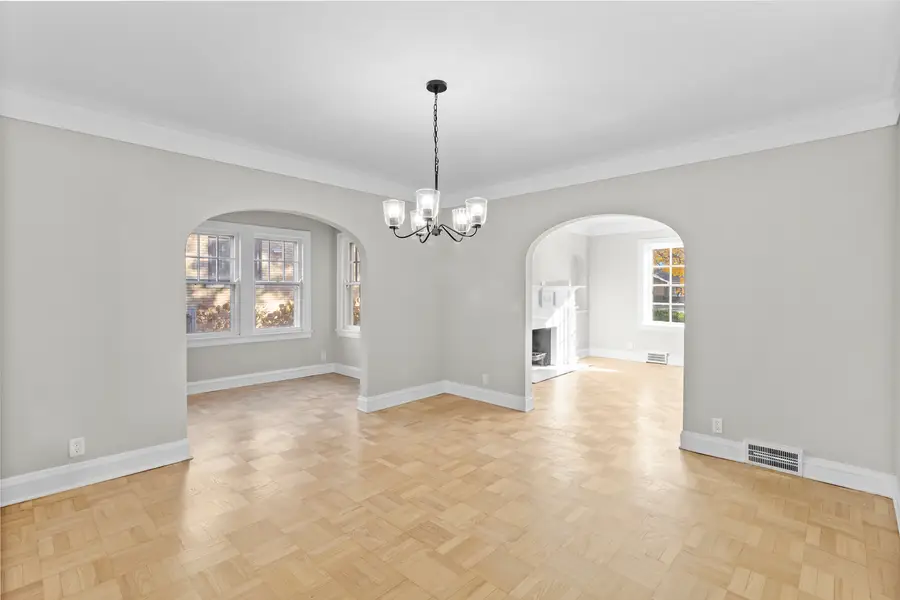 727 Selborne Road, Riverside, IL 60546 - Image #3