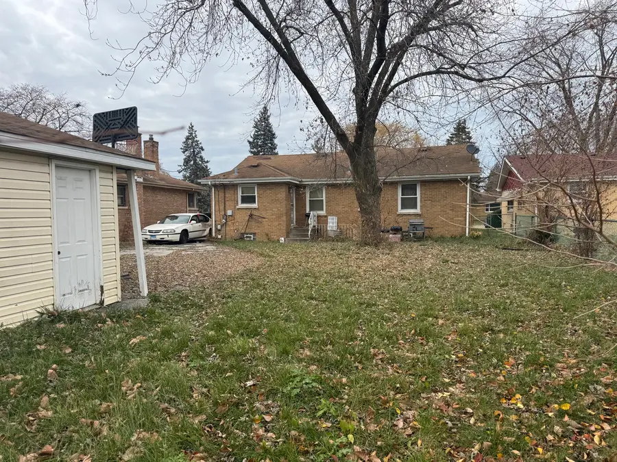 965 E 163rd Street, South Holland, IL 60473 - Image #2