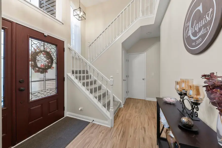 241 Cummings Drive, Bartlett, IL 60103 - Image #2