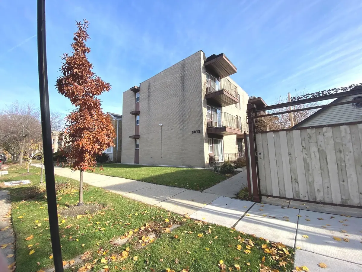 5815 N Spaulding Avenue #2C, Chicago, IL 60659 - Image #1