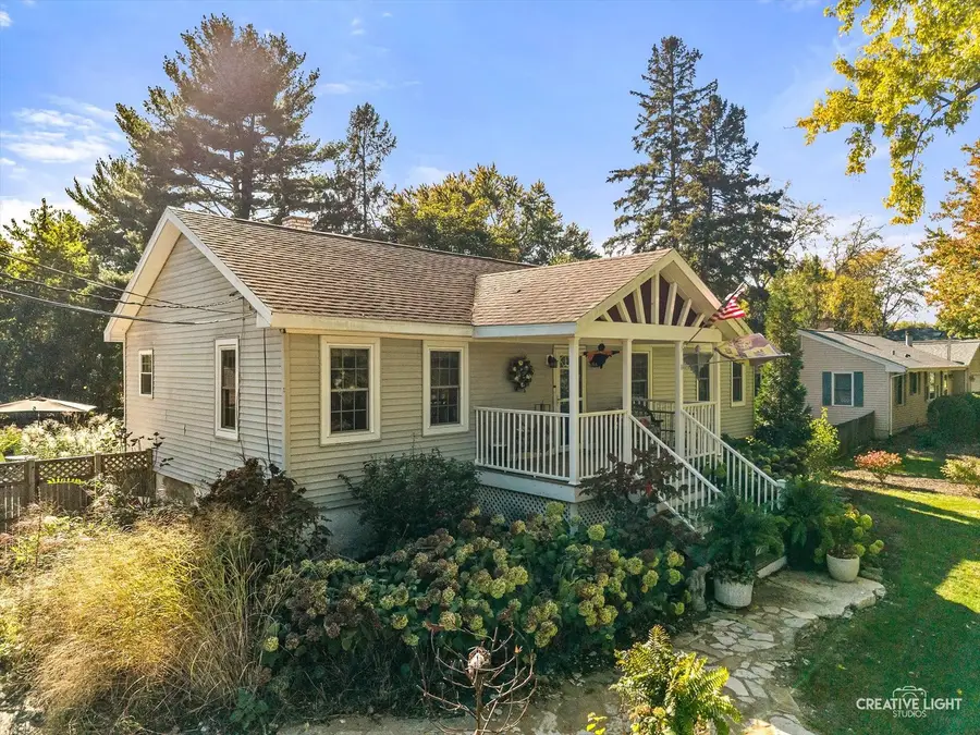 28w671 Rogers Avenue, Warrenville, IL 60555 - Image #2