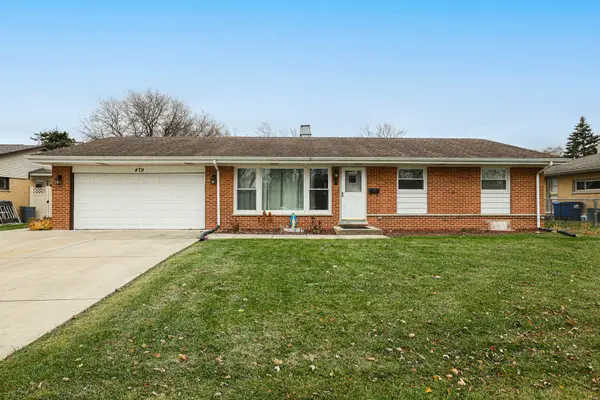 479 Munroe Circle, Des Plaines, IL 60016