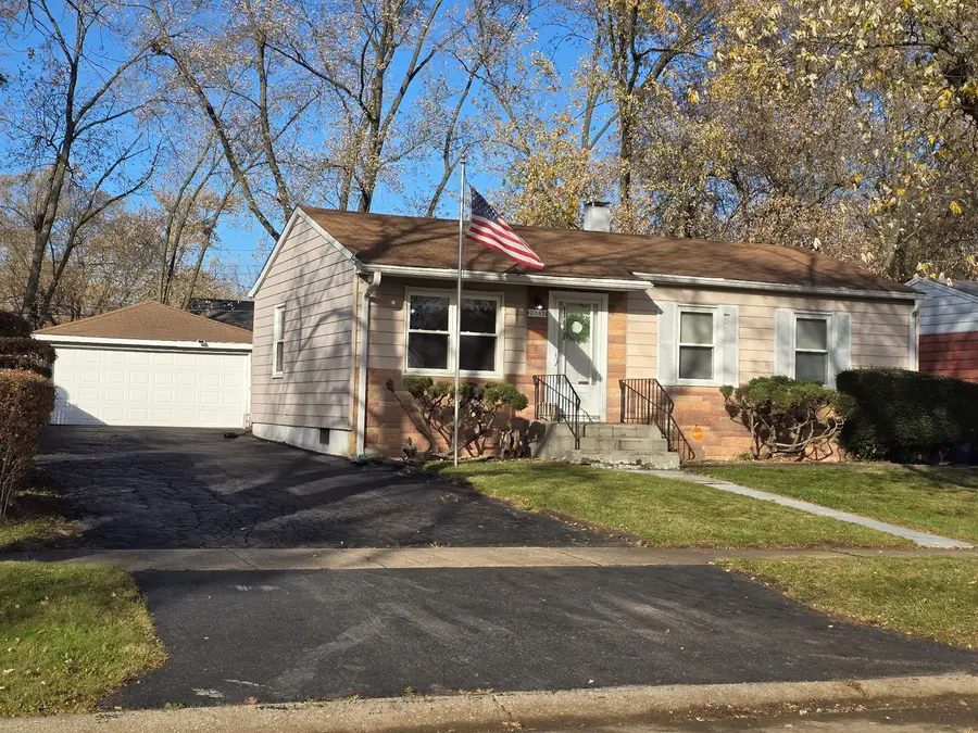 2053 222nd Place, Sauk Village, IL 60411 - Image #2