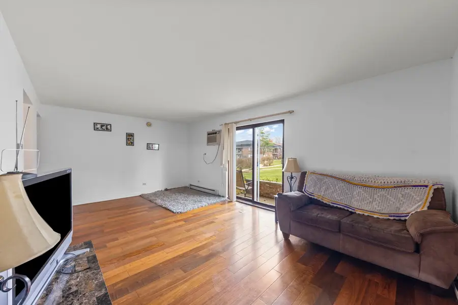 2343 Ogden Avenue #3, Downers Grove, IL 60515 - Image #2