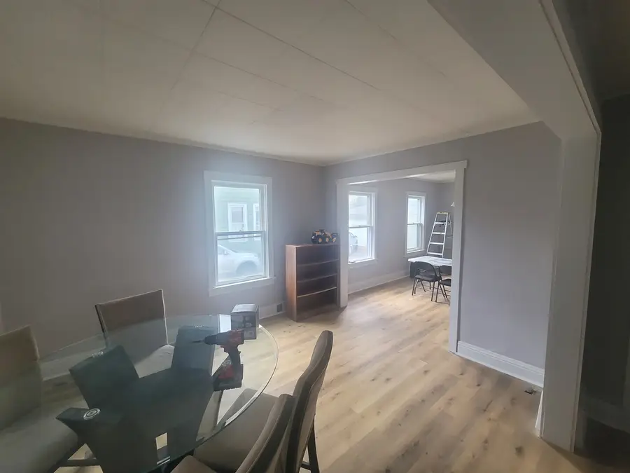 526 N View Street, Aurora, IL 60506 - Image #2